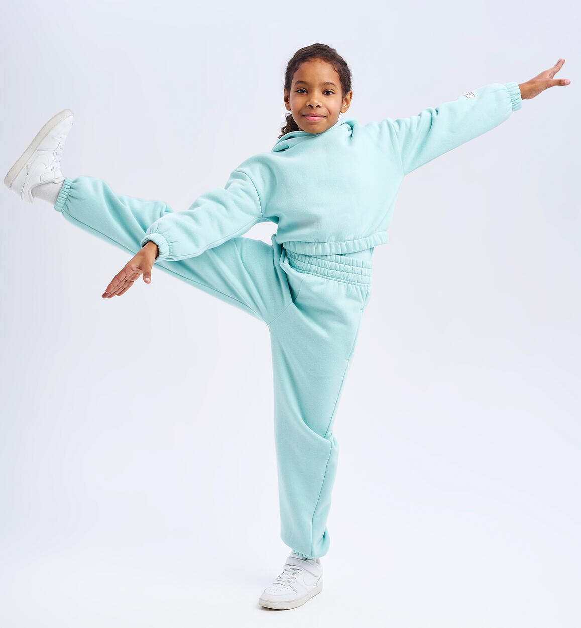 spodnie dresowe dziewczęce ocieplane