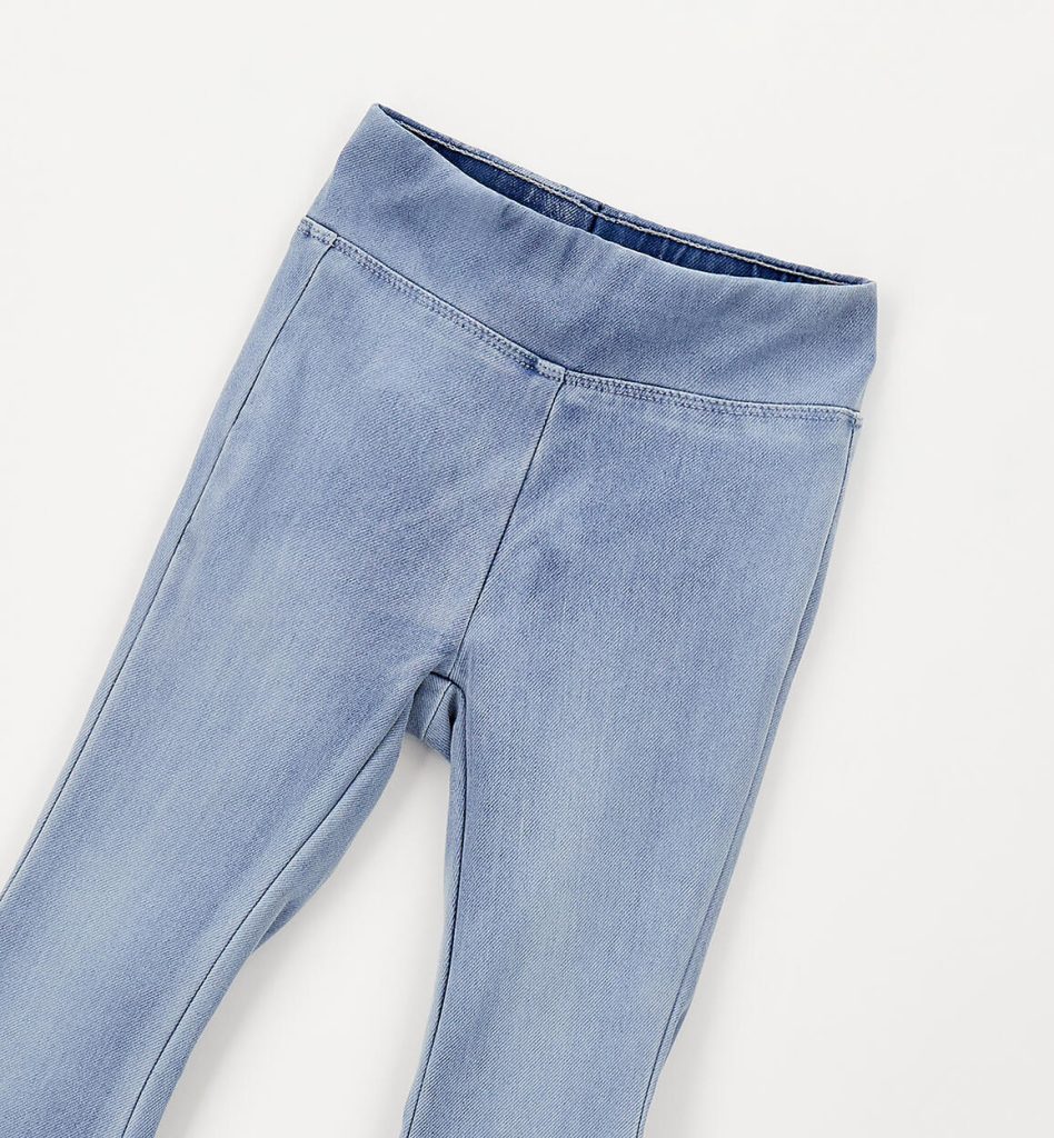 jeansowe, elastyczne dzwony